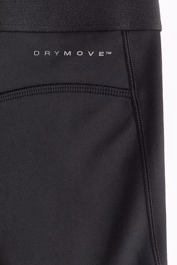 Спортивные шорты hotpants с технологией drymove™
