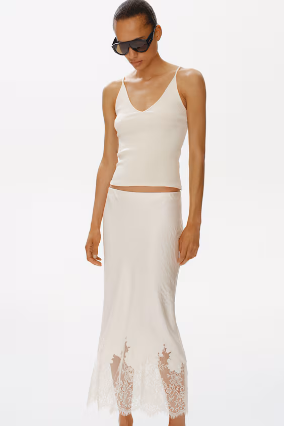 Юбка из сатина с кружевом