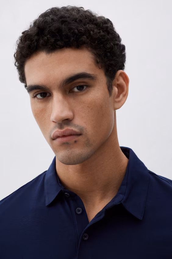 Поло облегающего силуэта