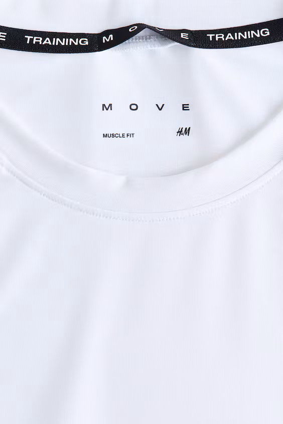 Спортивная футболка с технологией drymove™ compression fit