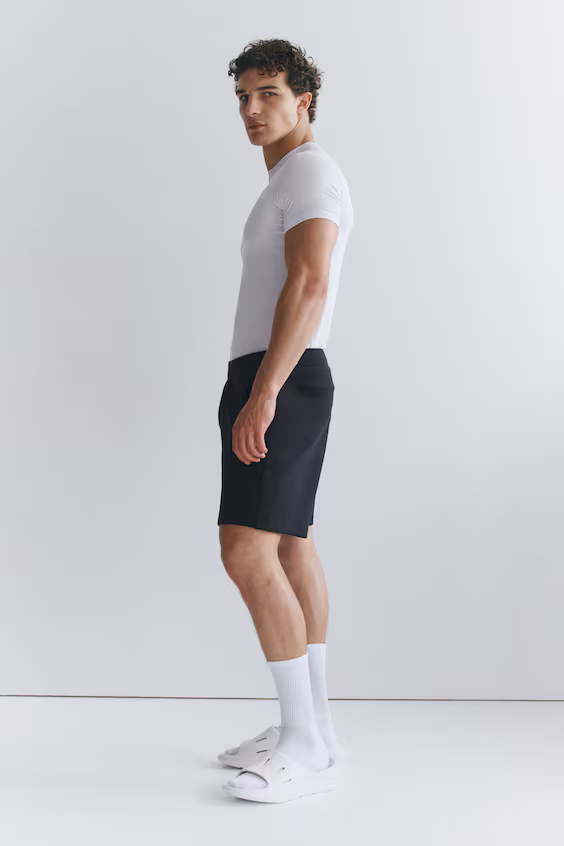 Спортивная футболка с технологией drymove™ compression fit