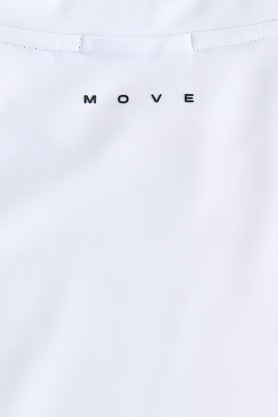 Спортивная футболка с технологией drymove™ compression fit