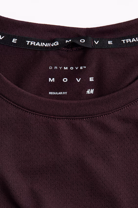 Спортивный топ с технологией drymove™ комфортный крой