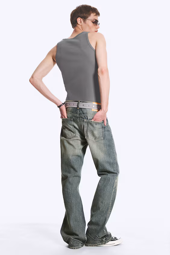 Джинсы bootcut с пониженной талией, стандартная посадка