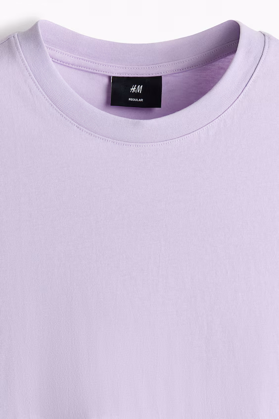 Футболка стандартного кроя regular fit