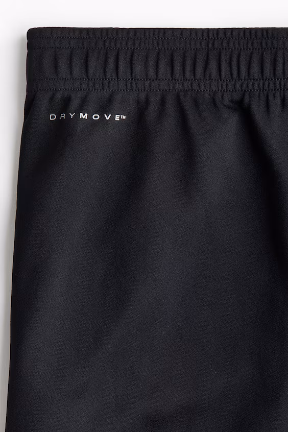 Футбольные штаны с технологией drymove™