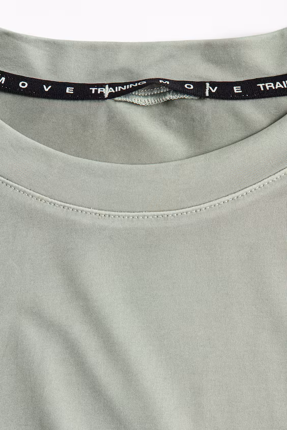 Спортивный безрукавный топ loose fit