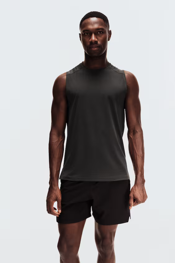 Спортивный топ muscle fit с технологией coolmove™