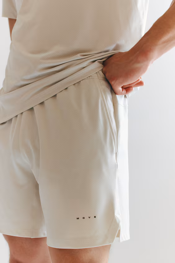 Спортивные шорты с технологией drymove™
