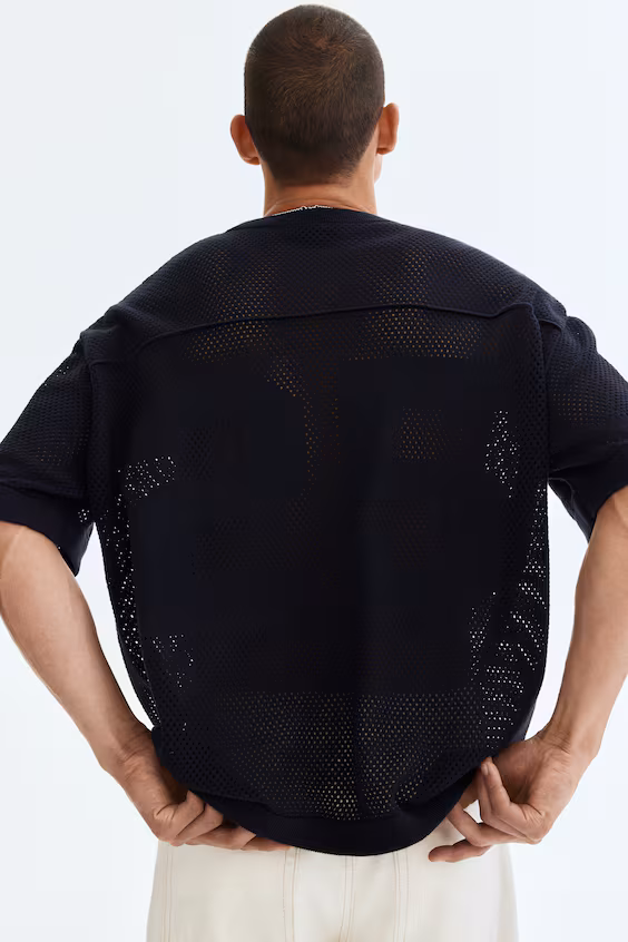 Футболка свободного кроя из открытой ткани relaxed fit