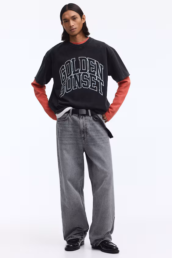 Футболка квадратного силуэта oversized fit