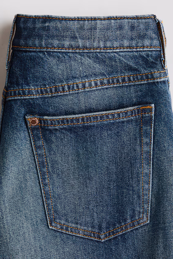 Джинсы relaxed tapered fit