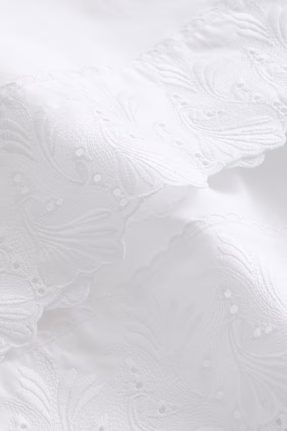 Пижама из хлопка с английской вышивкой
