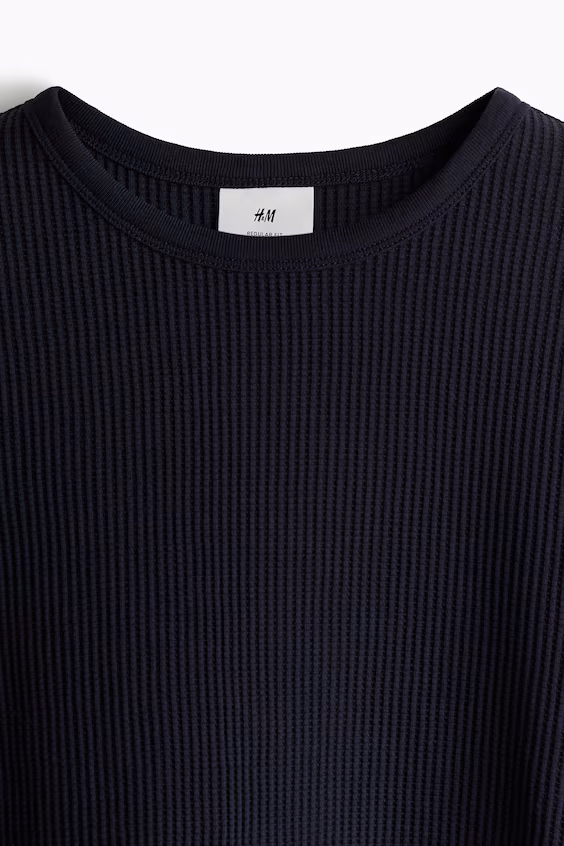 Футболка с текстурой решетки regular fit