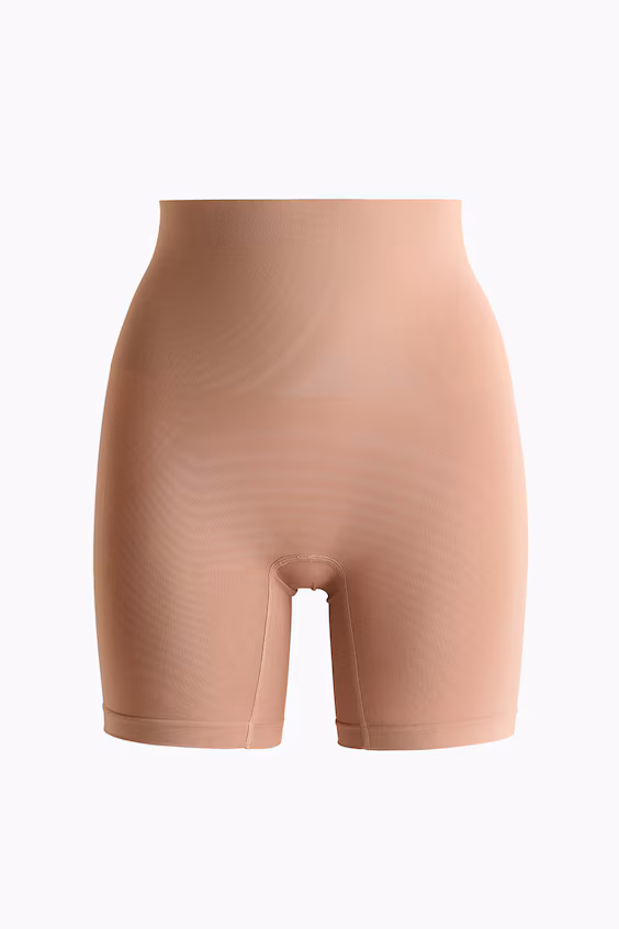 Комфортные шорты push-up firm shape