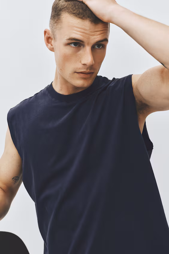 Спортивный топ без рукавов loose fit с drymove™
