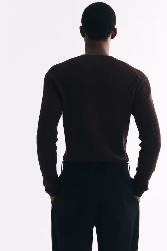 Вязаный свитер в рубчик с пуговицами slim fit