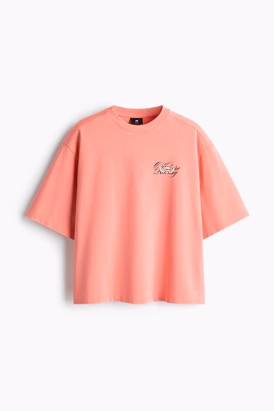 Футболка с квадратным силуэтом oversized fit