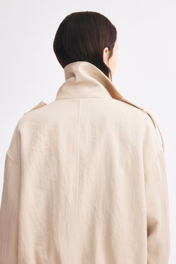 Комфортное пальто-габардин oversize