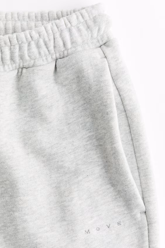 Спортивные джоггеры oversized fit