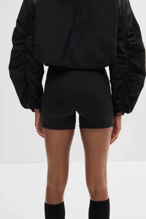 Спортивные шорты hotpants с технологией sculptmove™