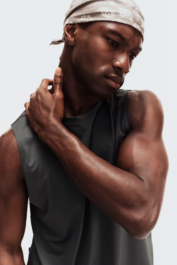 Спортивный топ с технологией drymove™ стандартного кроя h&m