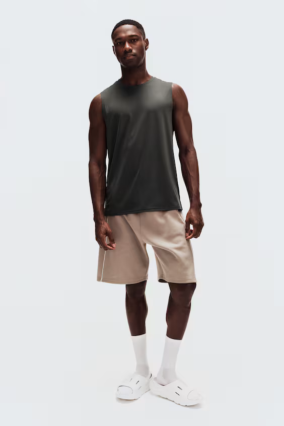 Спортивный топ с технологией drymove™ стандартного кроя h&m