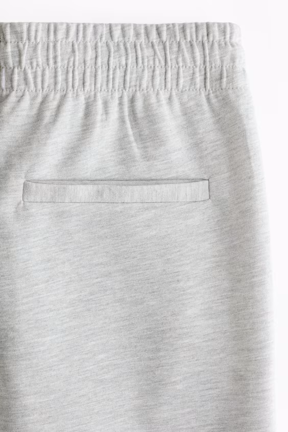 Спортивные брюки стандартного кроя regular fit
