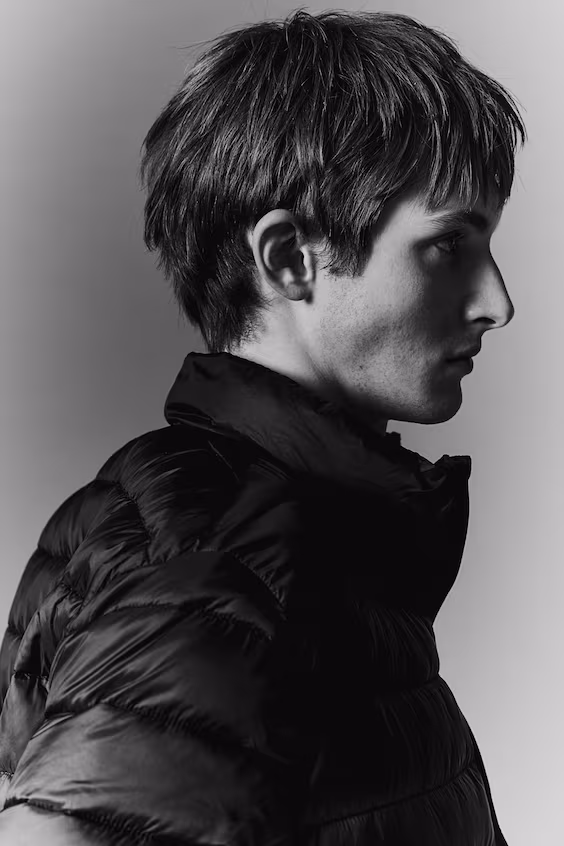 Легкое пуховое пальто slim fit