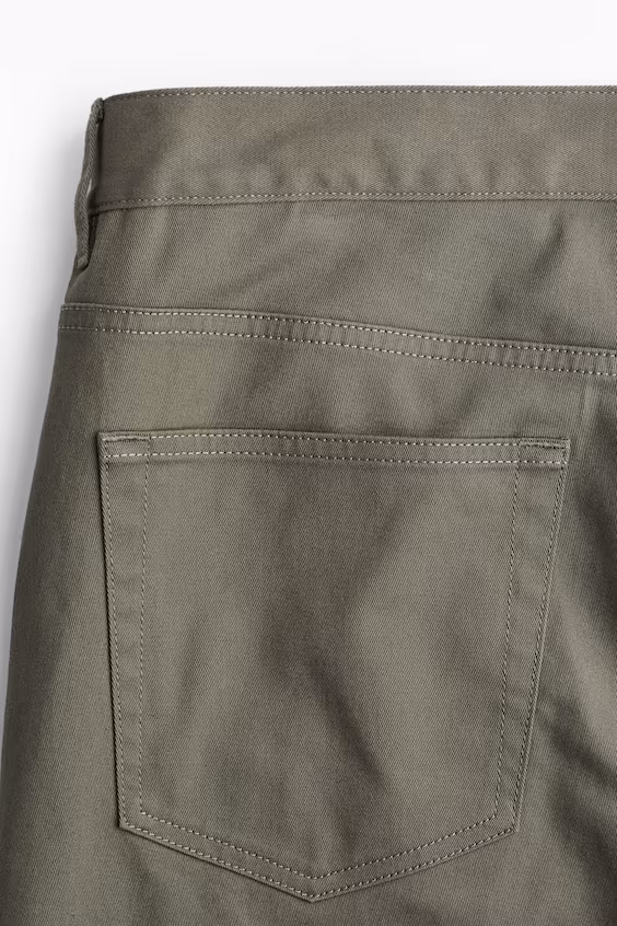 Брюки slim fit из хлопкового брюка