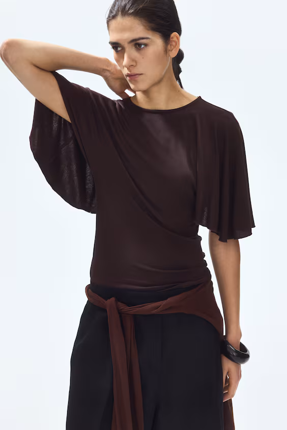 Вязаный свитер в рубчик с рукавами-летучая мышь h&m