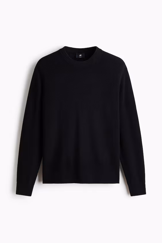 Свитер из хлопкового трикотажа в рубчик стандартного кроя