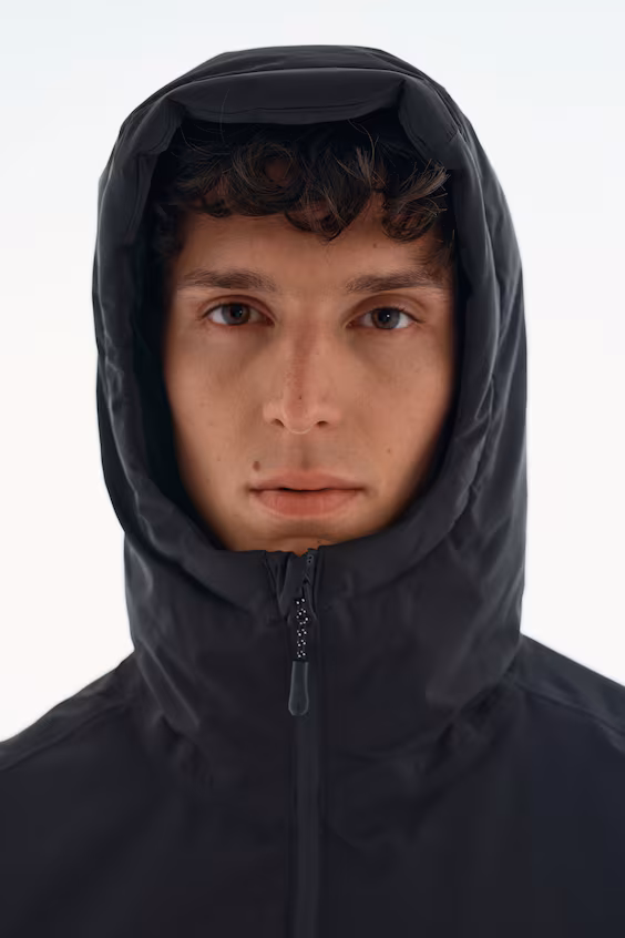 Спортивная дождевик с технологией stormmove™