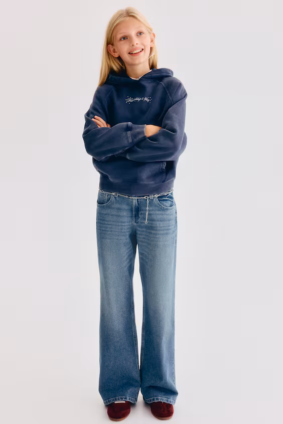 Джинсы baggy fit с расклешёнными штанинами