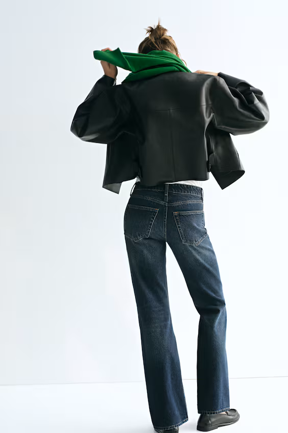 Джинсы bootcut с высокой посадкой на талии