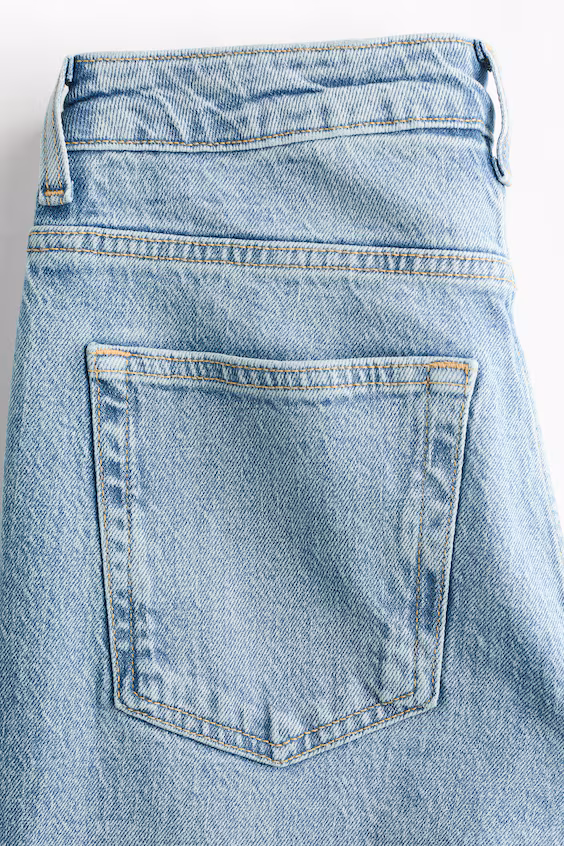 Джинсы mom slim fit с высокой посадкой