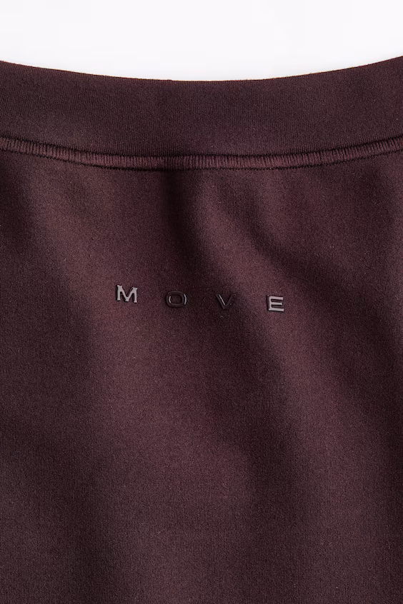 Спортивный топ без рукавов с технологией softmove™ облегающего кроя