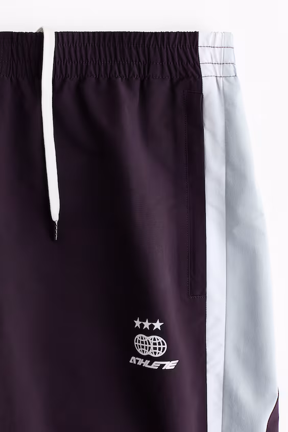 Спортивные брюки с узорами relaxed fit