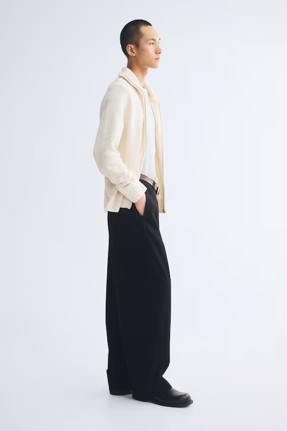 Комфортные брюки-чинос barrel relaxed fit h&m