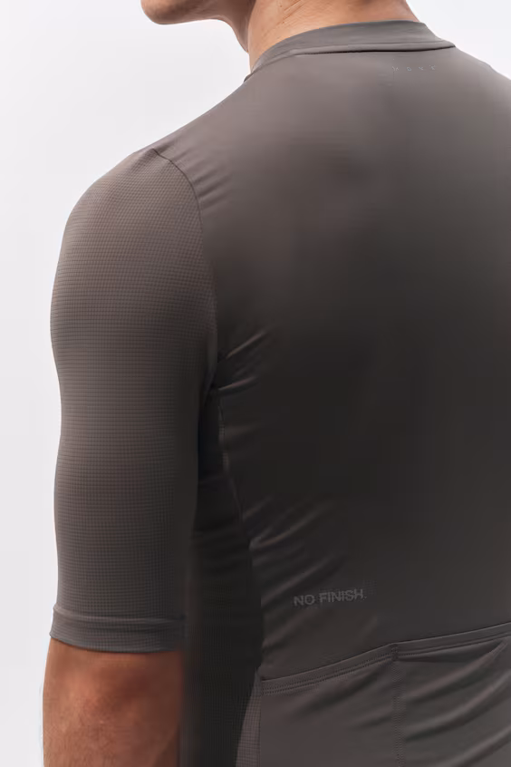 Велосипедный свитер с технологией drymove™ muscle fit
