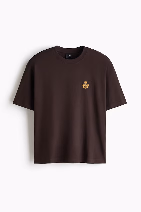 Футболка с принтом в комфортном стиле relaxed fit