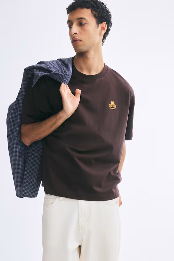 Футболка с принтом в комфортном стиле relaxed fit