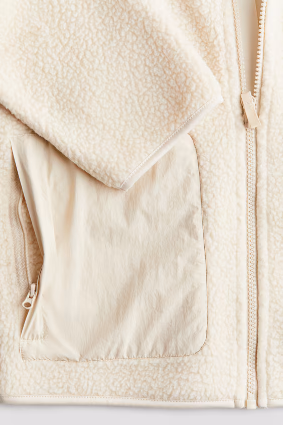 Плюшевый пальто