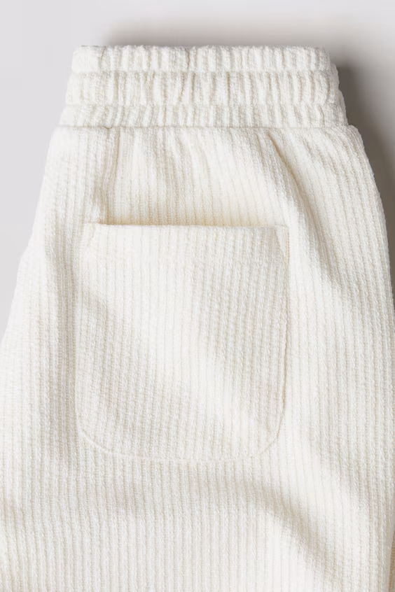 Шорты из тканого материала с текстурой