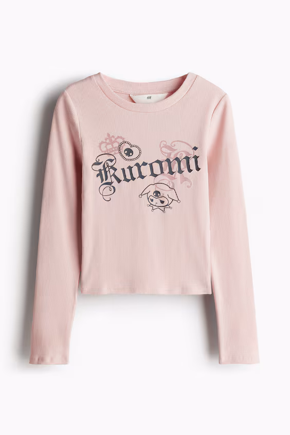 Свитер в рубчике с принтом