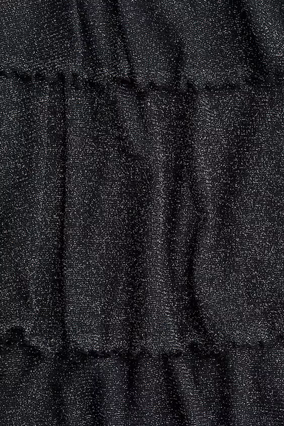 Платье со складками и блеском