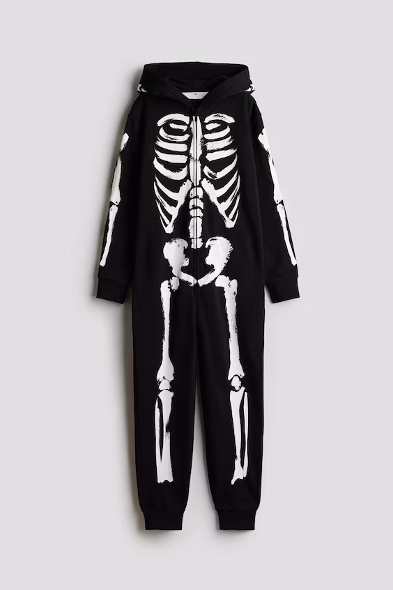 Комбинезон с капюшоном из футера