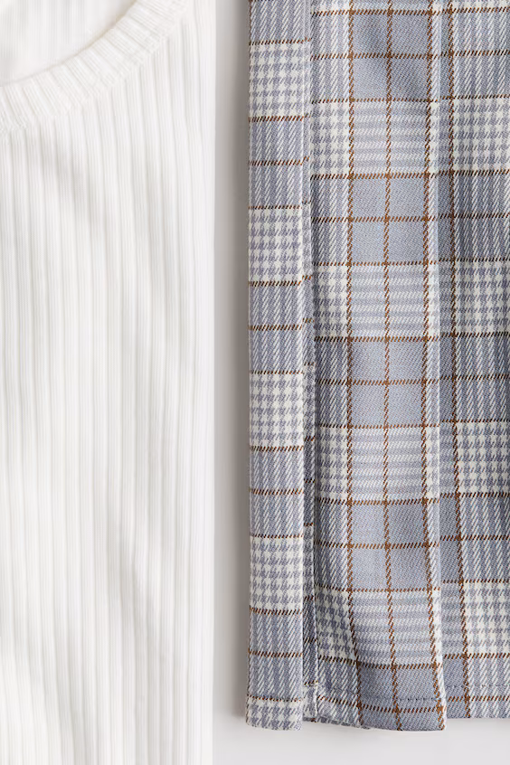 Комплект свитера и платья