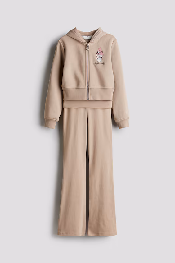 Комплект 2 шт. с вышивкой