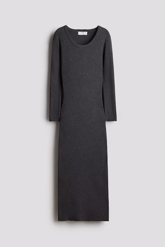 Платье из рубчиковой ткани